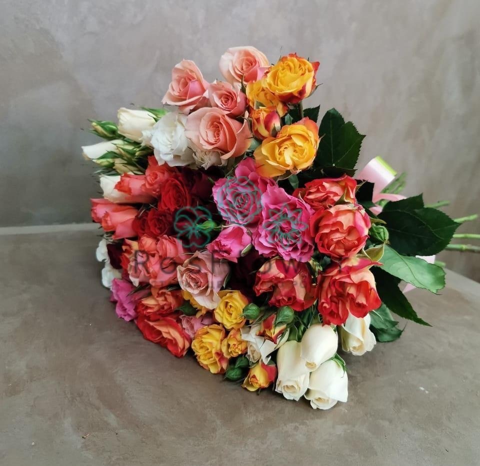 Букет цветов из: Розы в Павловский