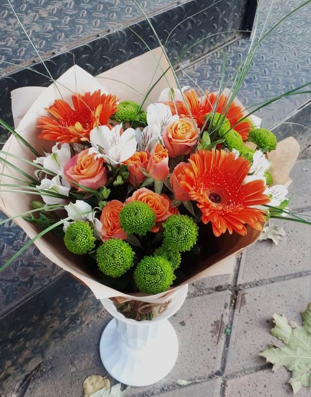 Букет цветов из: Герберы, Хризантемы, Альстромерии и Розы в Павловский
