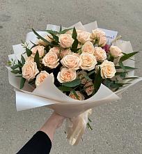 Букет Кремовые розы Латте в Павловский
