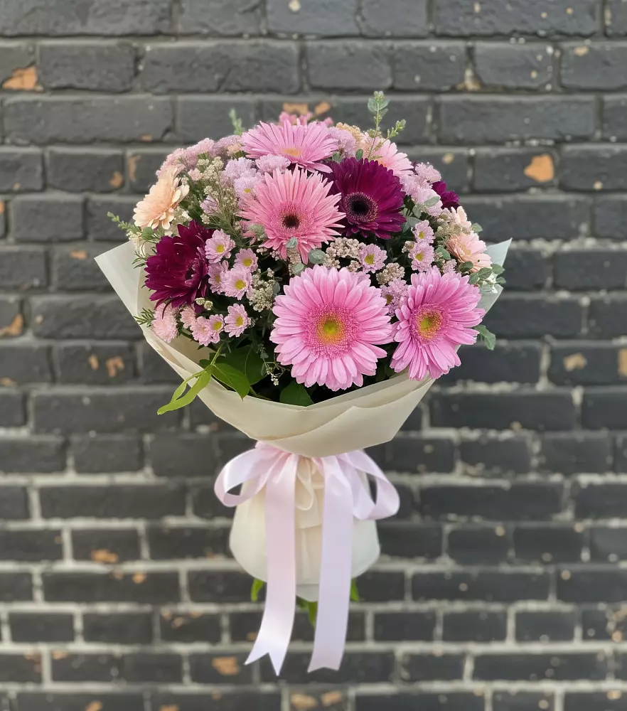 Букет цветов из: Герберы и Хризантемы в Павловский