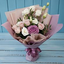 Букет цветов из:  Розы и Лизиантусы в Павловский
