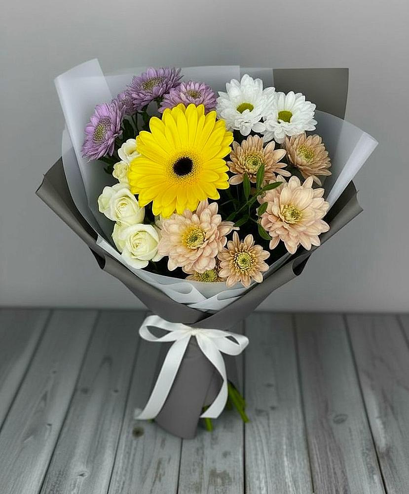 Букет цветов из: Розы, Герберы и Хризантемы в Павловский