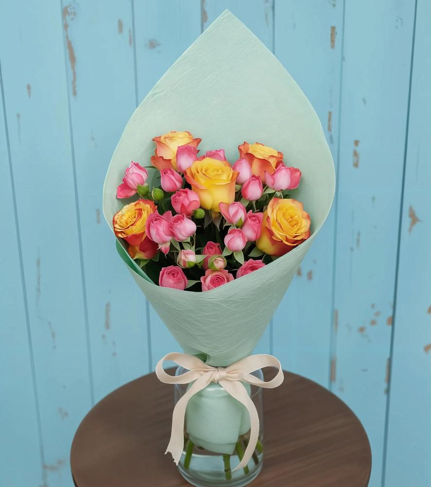 Букет цветов из: Розы в Павловский