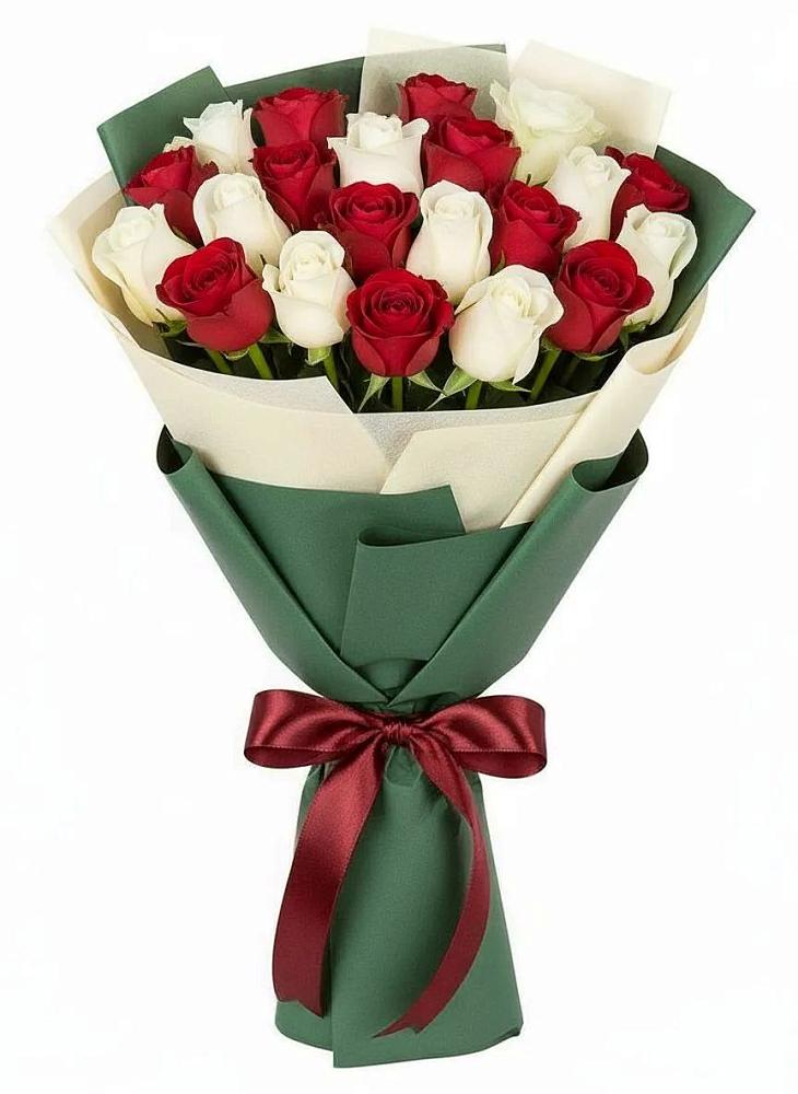 Букет Микс из красных и белых роз в Павловский