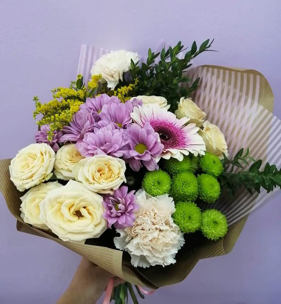 Букет цветов из: Хризантемы, Розы, Гвоздики и Герберы в Павловский