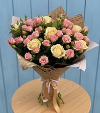 Букет цветов из:  Розы в Павловский