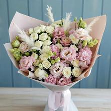 Букет цветов из:  Альстромерии и Розы в Павловский